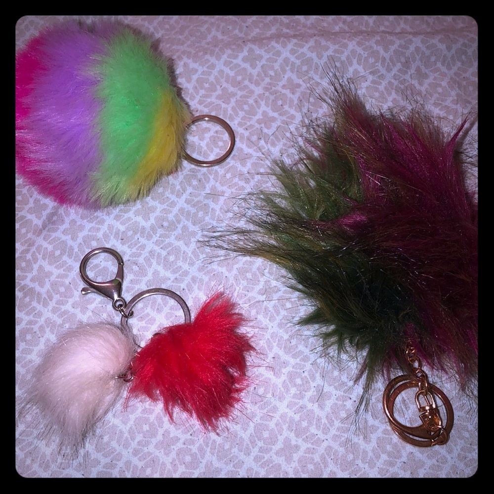 3 Cute puffy keychains